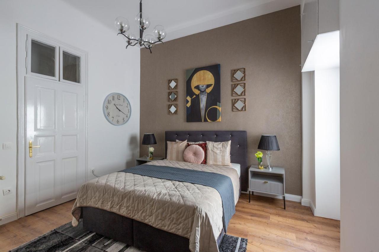 Luxurious Art Deco Residence In The Heart Of Budapešť Exteriér fotografie