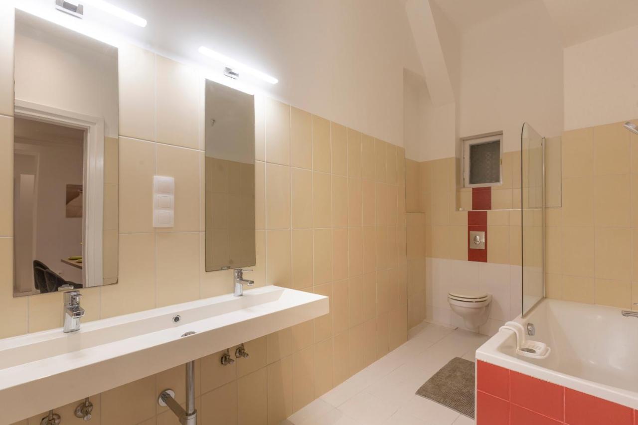 Luxurious Art Deco Residence In The Heart Of Budapešť Exteriér fotografie